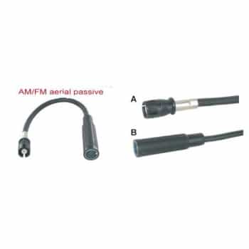 AM / FM antenna adapter