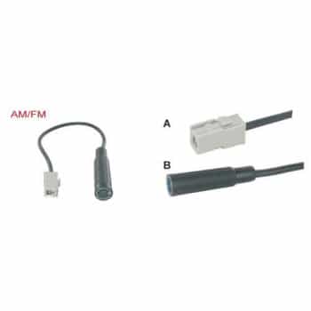 AM / FM antenna adapter