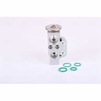 Expansion valve, air conditioning
