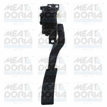 Accelerator pedal set