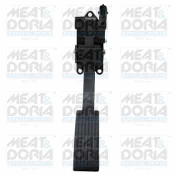 Accelerator pedal set