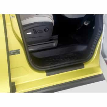 RGM Entry moldings suitable for Volkswagen ID. Buzz with right sliding door 2022- - set of 3 pieces