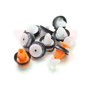 Mounting kit, door