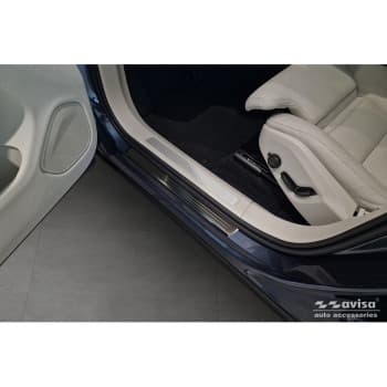 Black stainless steel door sill moldings suitable for Volvo XC60 II 2017-2021 & FL 2021- incl. R-Design - 'Lines